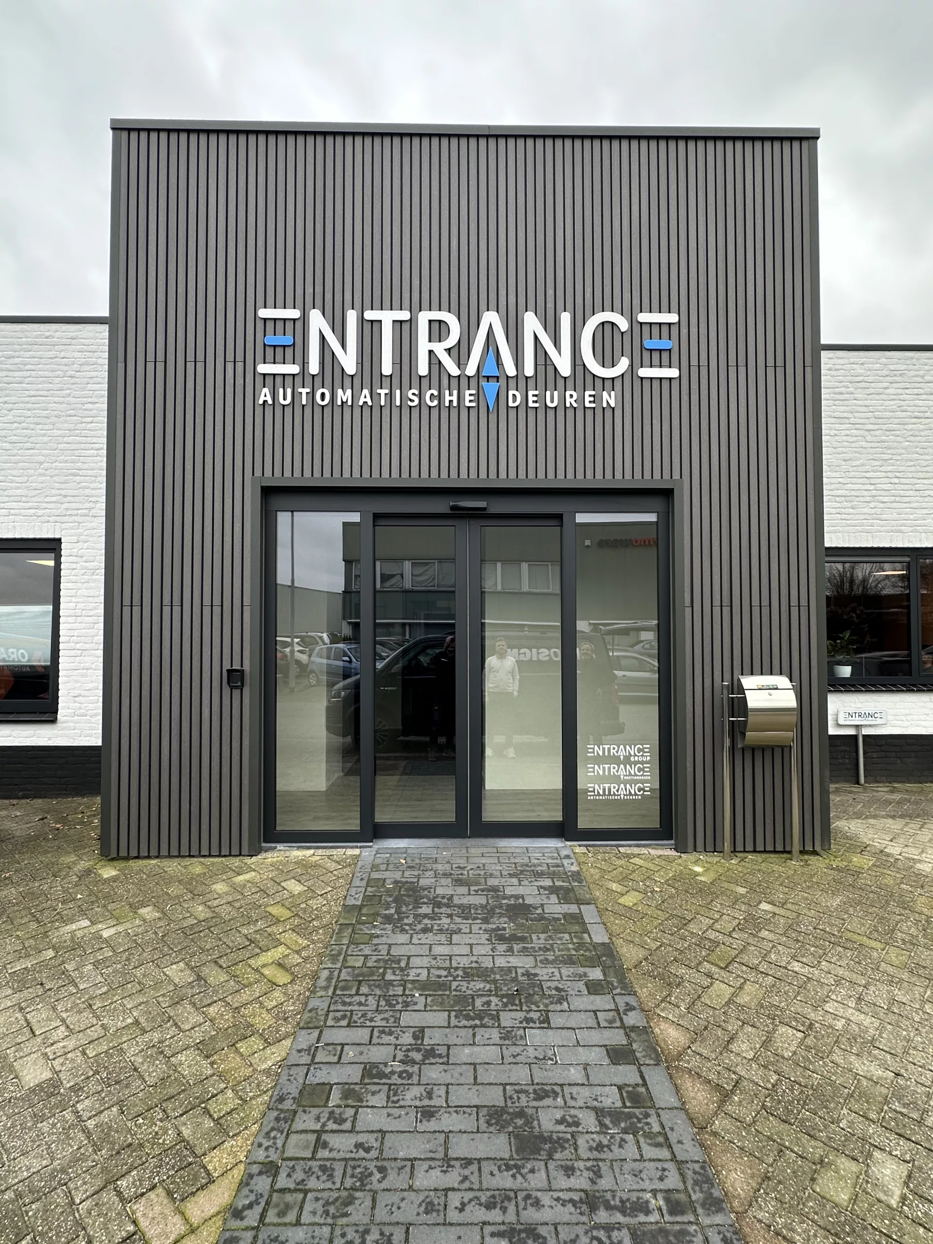 Entrance Automatische Deuren – Gevelletters